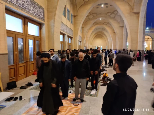 حضور و بازدید دانشجو معلمان پردیس آیت الله طالقانی قم از نمایشگاه بین المللی قرآن کریم 3