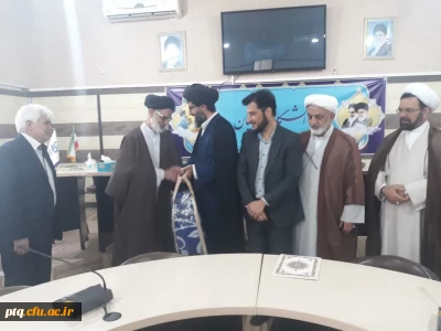 جلسه تکریم و معارفه مدیر بخش ادبیات و زبان پردیس آیت الله طالقانی ره       