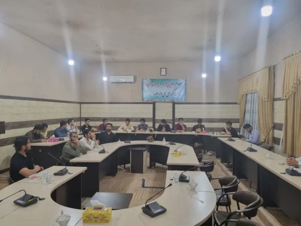 جلسه سرپرستی محترم شبانه روزی با نمایندگان خوابگاه های پردیس به مناسبت هفته سراهای دانشجویی 2