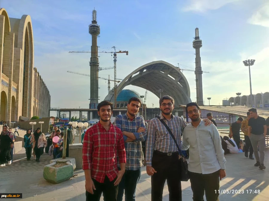  بازدید صد و ده نفر از دانشجو معلمان پردیس آیت الله طالقانی «ره» از نمایشگاه بین المللی کتاب تهران
 2