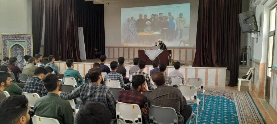 بررسی جنگ شناختی در عصر حاضر با حضور استاد مجتهد زاده 4