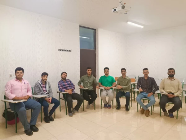 نخستین شب شعر پردیس با حضور دانشجو معلّمان 4