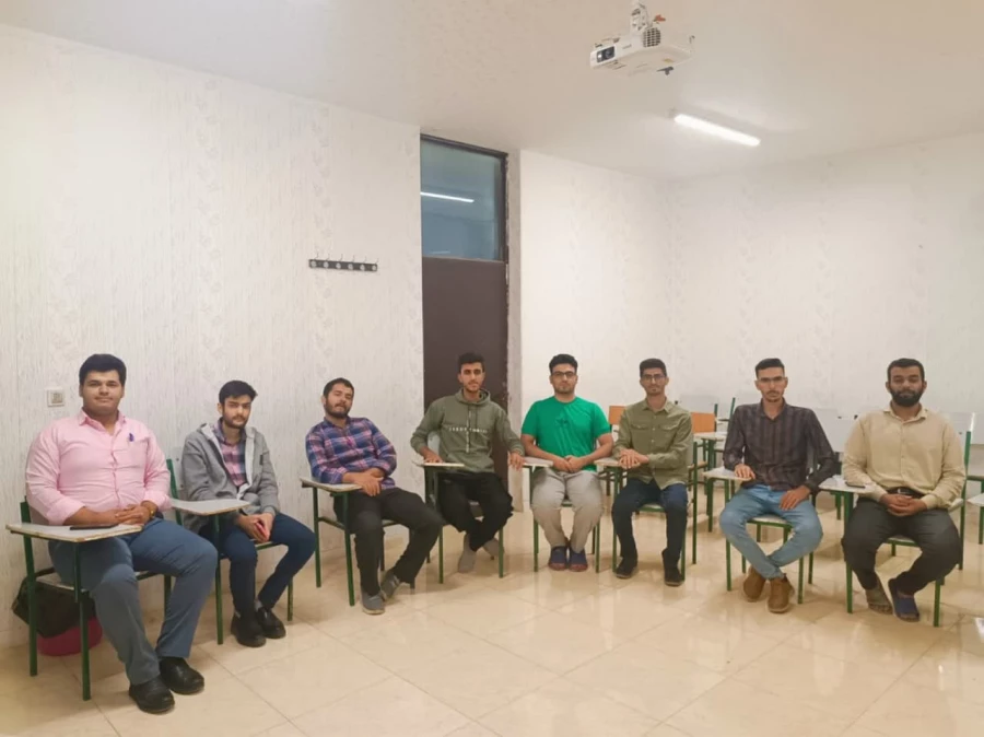 نخستین شب شعر پردیس با حضور دانشجو معلّمان 4