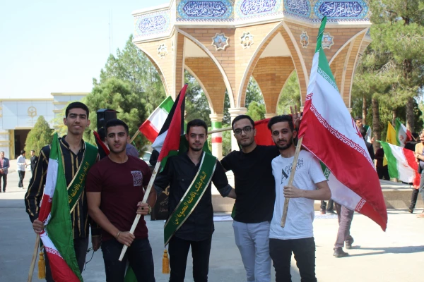 تجمع اعتراضی دانشجومعلمان پردیس آیت الله طالقانی(ره) 3