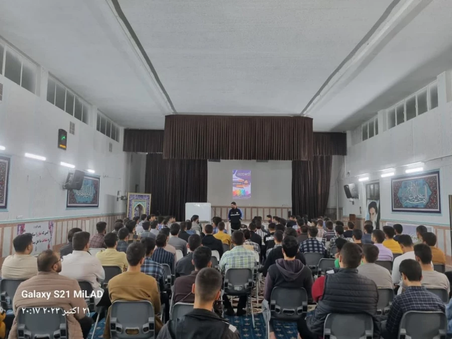 برگزاری کارگاه «مدیریت مسابقات ورزشی در مدرسه 7