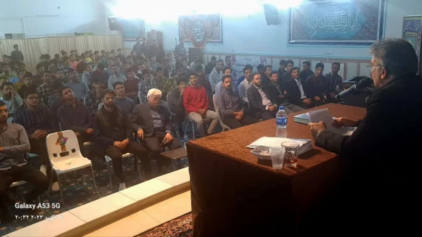 رگزاری نشست علمی-ادبی "نگاهی اجمالی به شخصیت فاخر ادبیات عربی 3