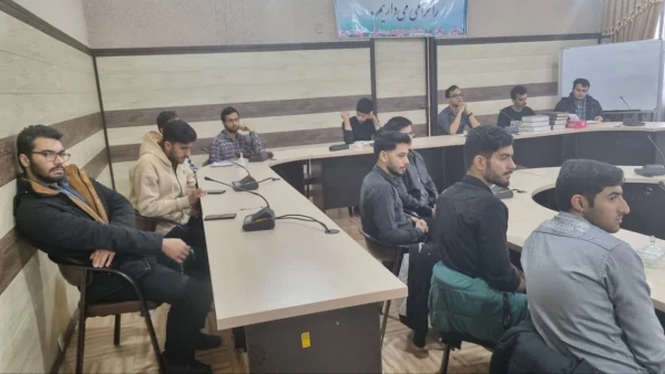 شست شورای مرکزی انجمن های علمی و اعضای انجمن ها با حضور معاونت محترم آموزشی و فرهنگی و کارشناس واحد فرهنگی 5