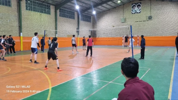  مسابقات ورزشی دانشجومعلمان پردیس آیت الله طالقانی(ره) به مناسبت ایام مبارک دهه فجر تحت عنوان"جام فجر" 6