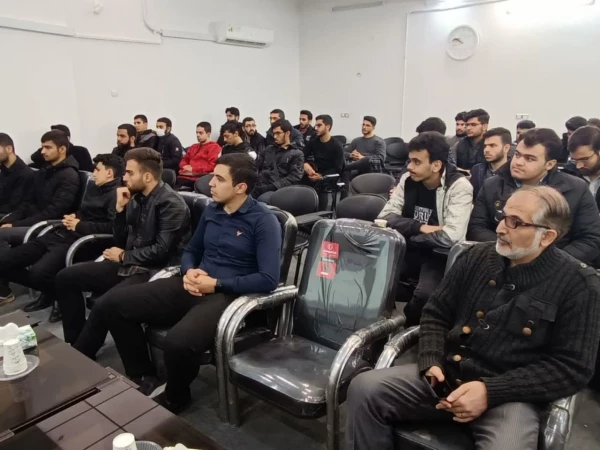 اردو بازدید از نمایشگاه جرم و جنایت استان قم 2