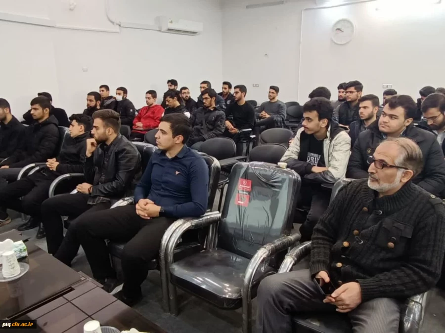 اردو بازدید از نمایشگاه جرم و جنایت استان قم 2