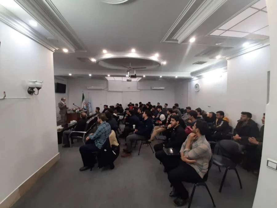 اردو بازدید از نمایشگاه جرم و جنایت استان قم 4